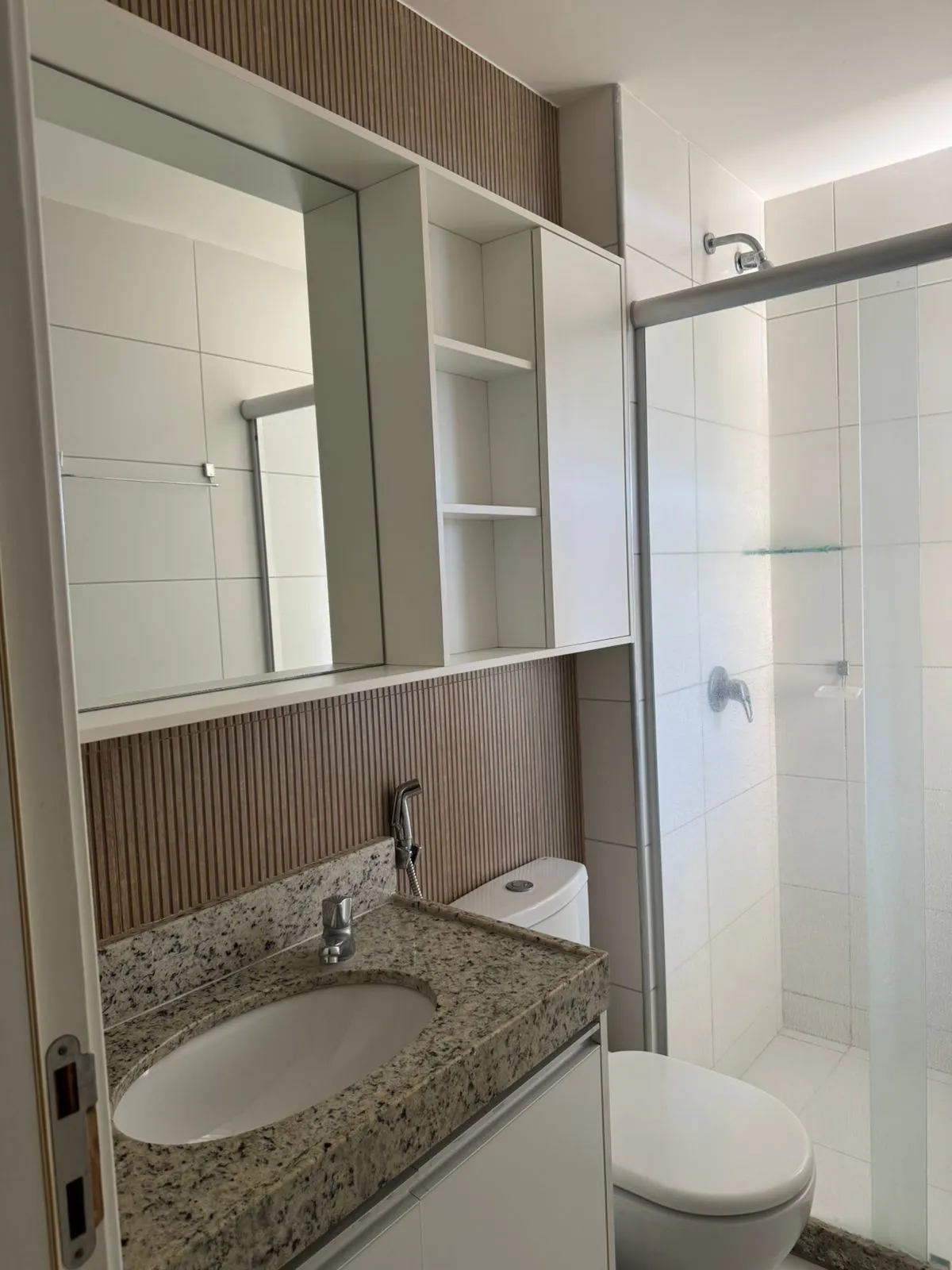 Banheiro do apartamento Mandara Lanai