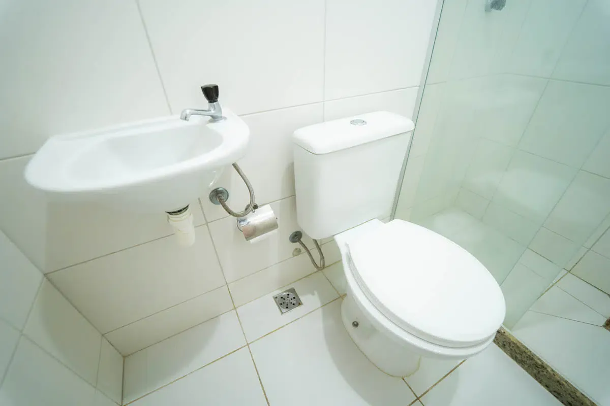 Banheiro do apartamento Mandara Lanai